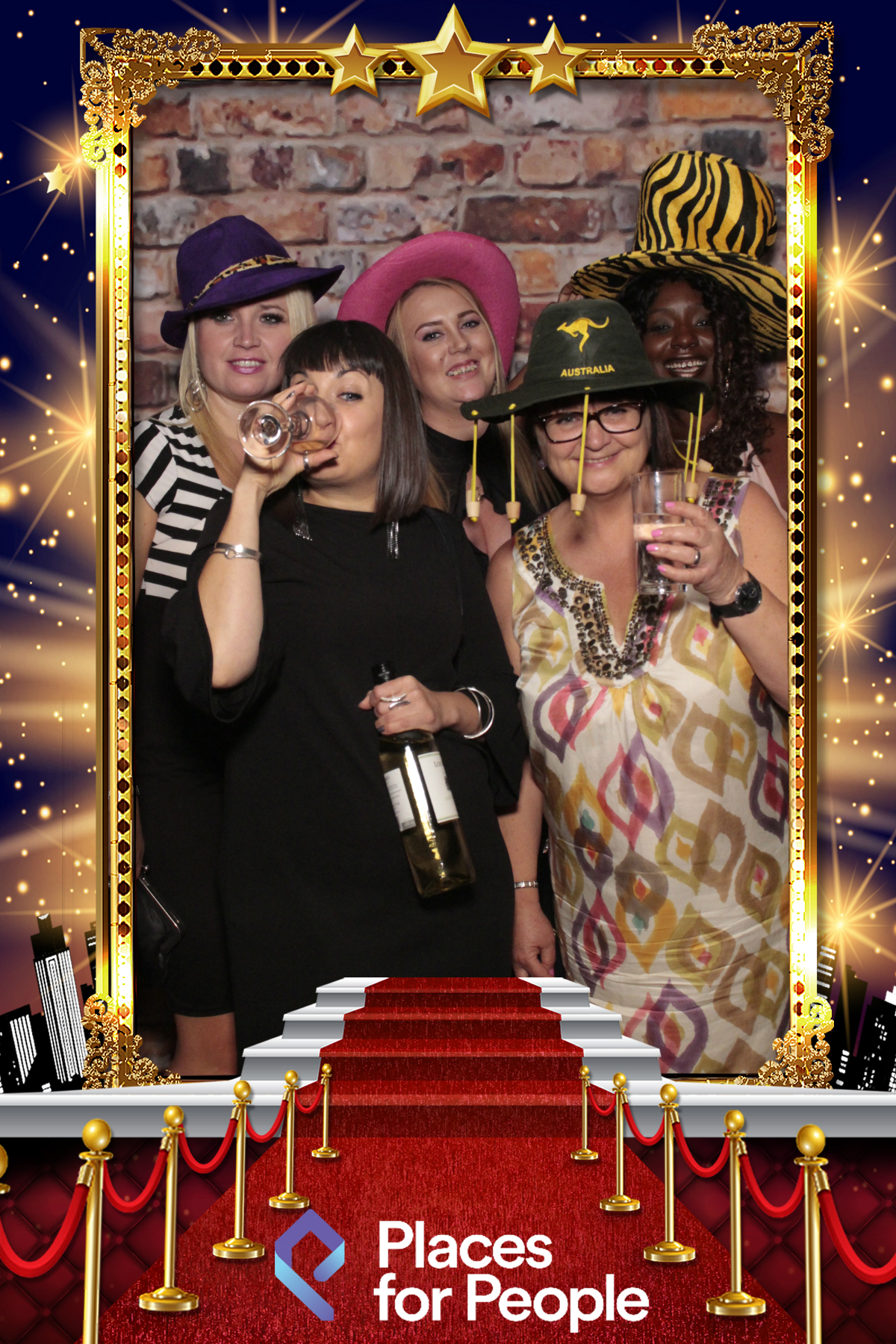 Places for People Star Awards  | View more photos from the event at gallery.myphotoboothexperience.co.uk/u/MyPhotoBoothExperienceLtd/Places-for-People-Star-Awards